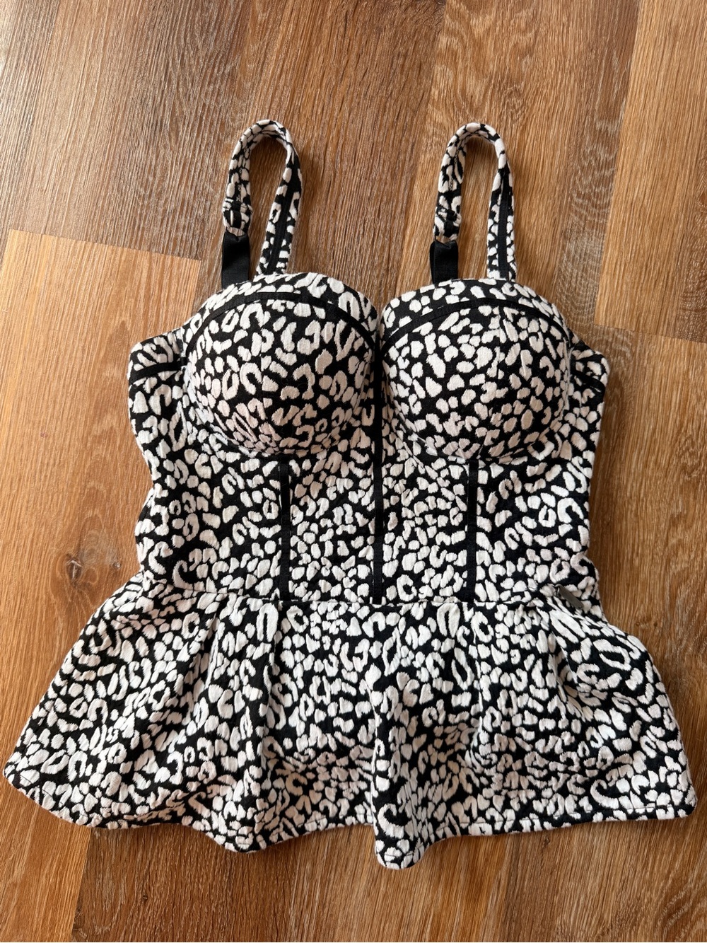 Guess Black and Cream Leopard Print Bustier - Picture 1 of 4